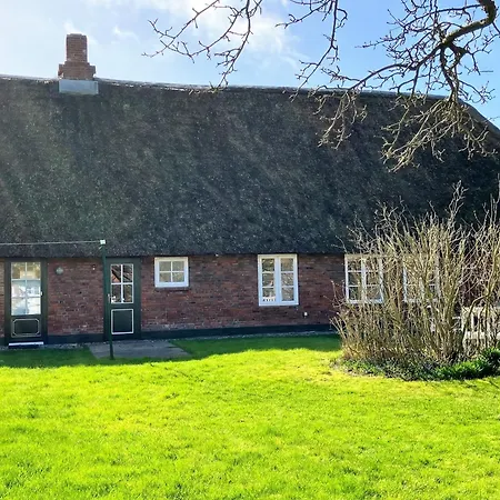 Ferienhaus Haus 25 In Oldsum