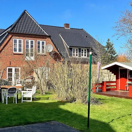 Haus 25 In * Oldsum